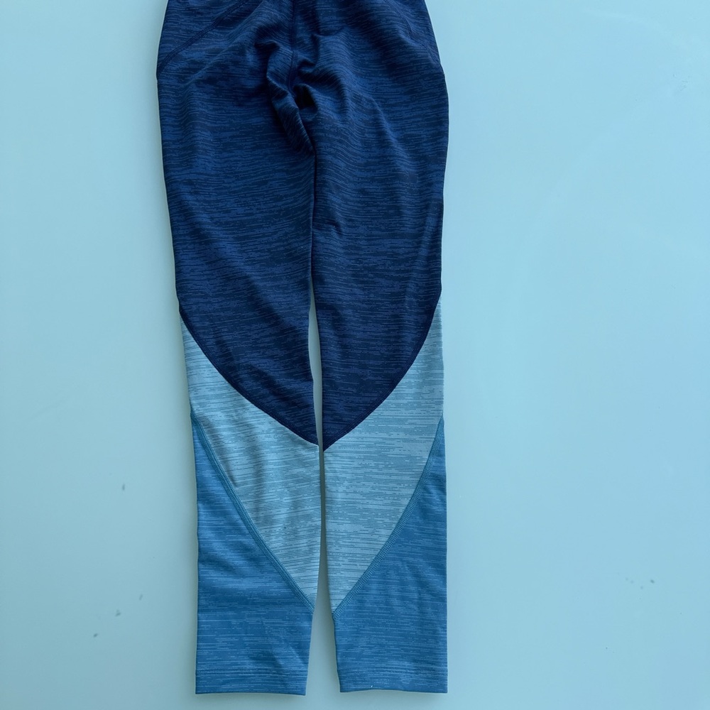Outdoor Voices leggings
